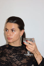 Afbeelding laden in gallerij, De Ruby Earrings