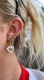 Afbeelding laden in gallerij, De Izzy Earring