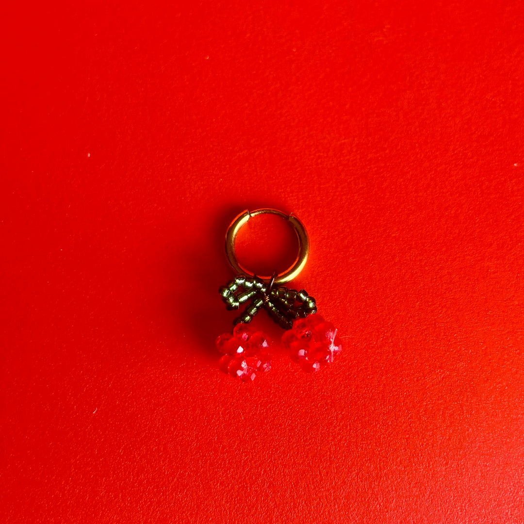 De Cherry Earring