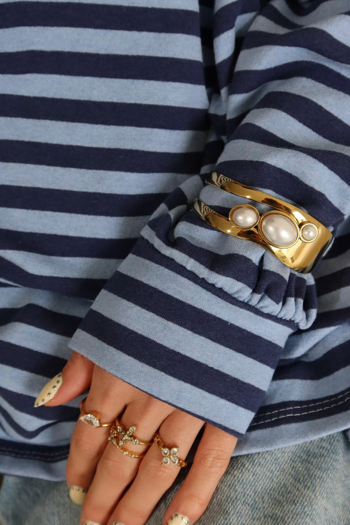 De Violet Ring