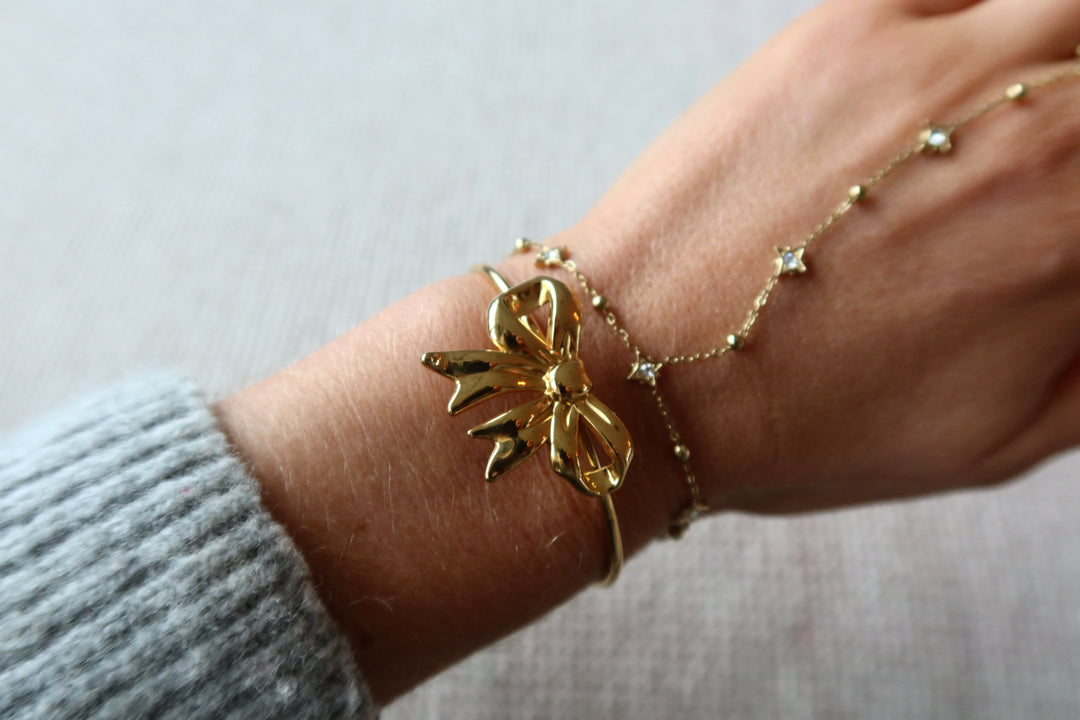 De Bow Bracelet