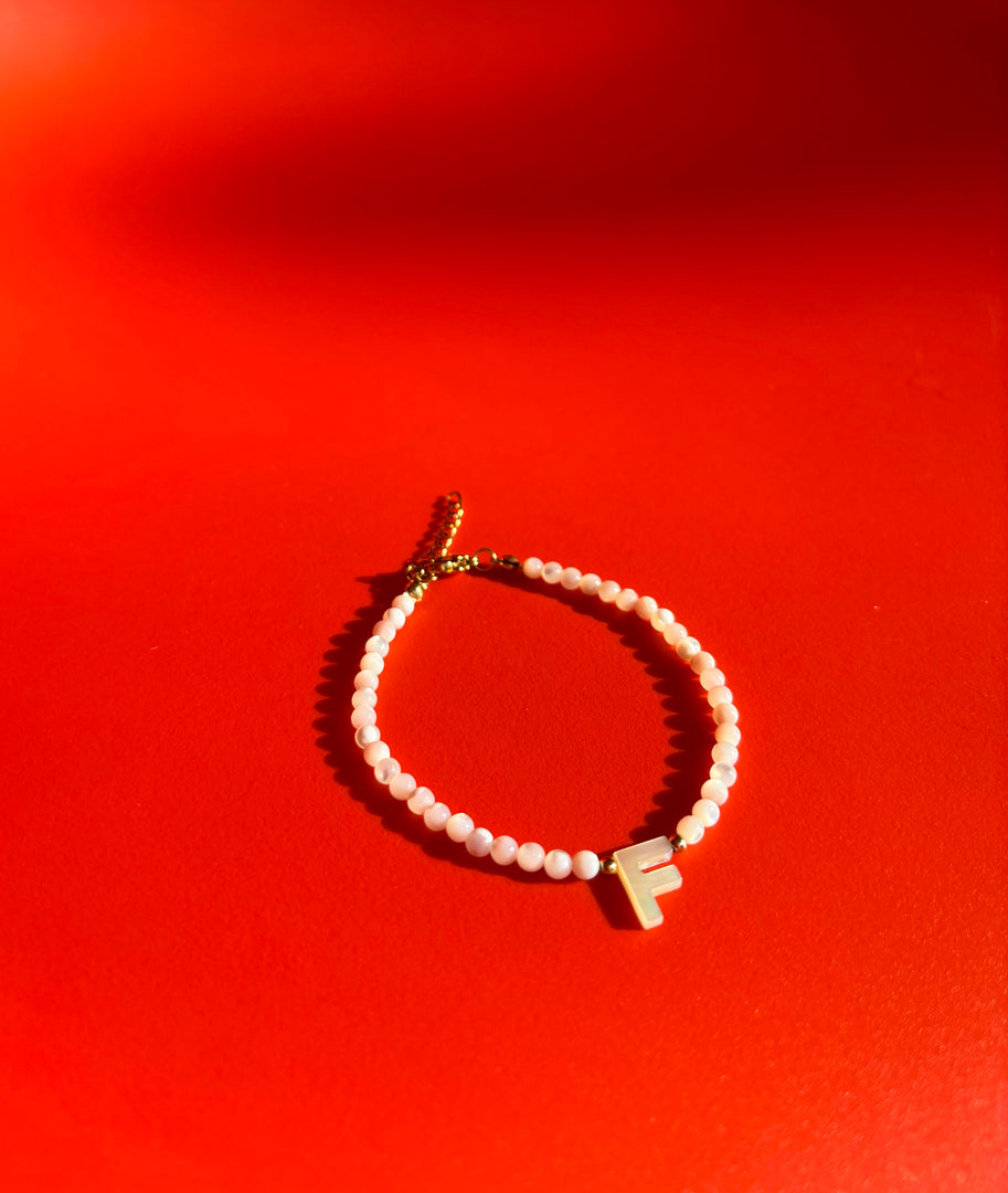 De Letter Bracelet